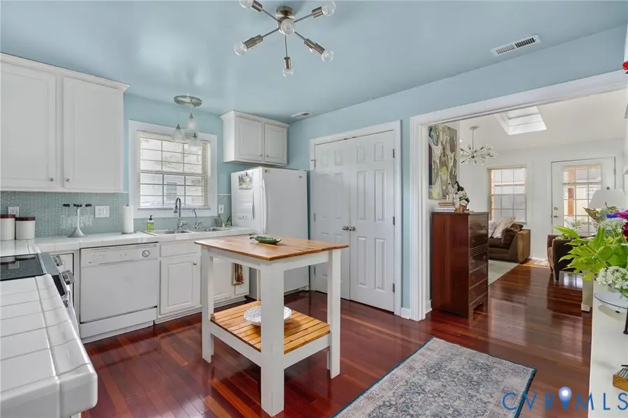 2402 Essex Road, Richmond, VA 23228 - #2