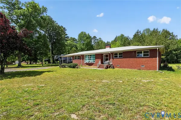 10096 Blue Star Highway, Sussex, VA 23882