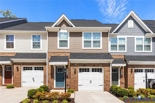 10912 Genito Square Drive, Midlothian, VA 23112