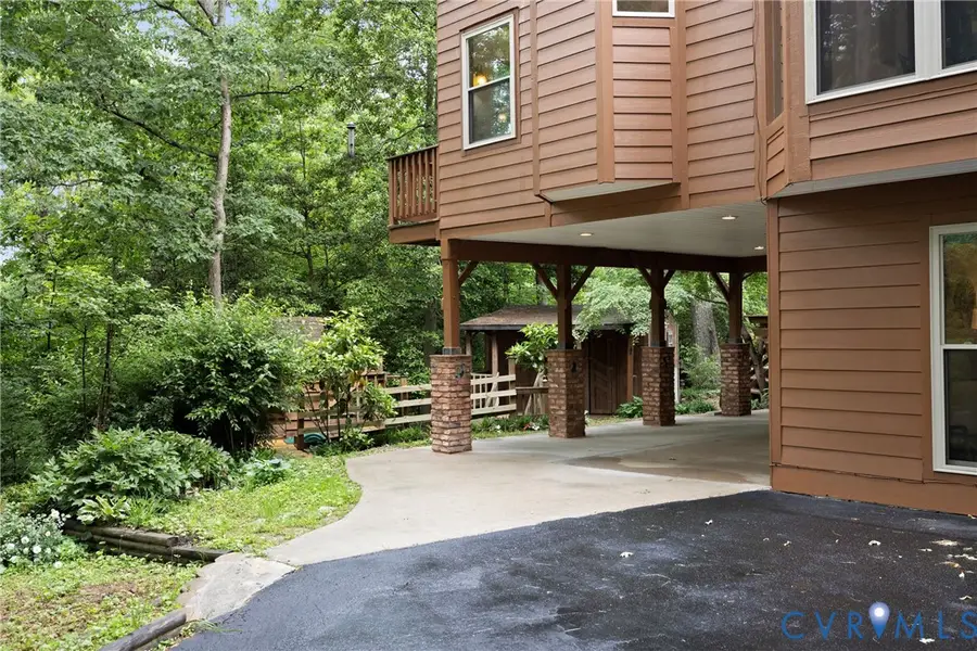 8309 Spring Meadow Road, Richmond, VA 23235 - #3