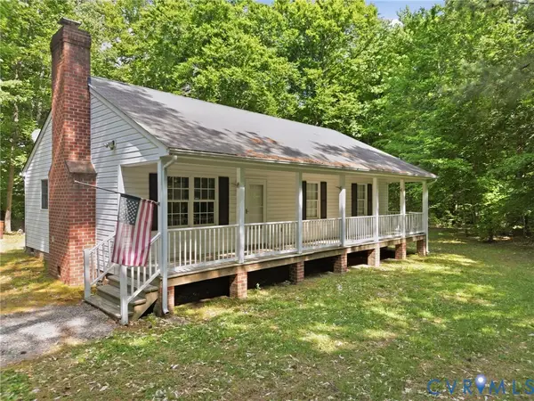 1917 Mahixon Road, King William, VA 23106
