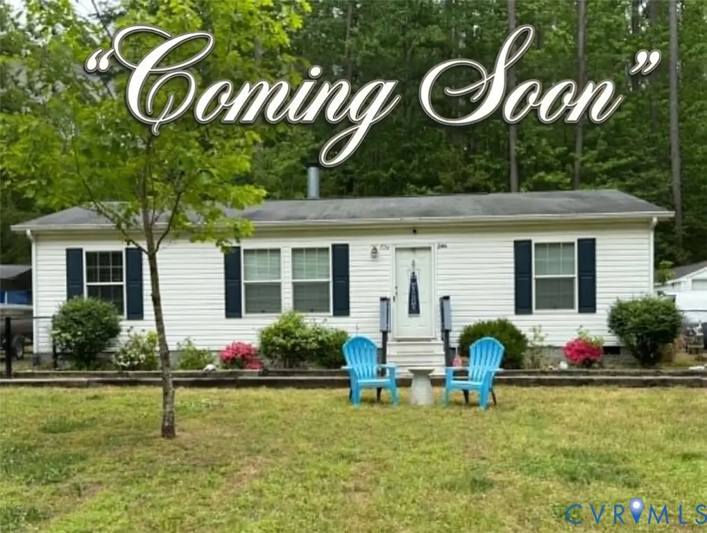 236 Hickory Drive, Hartfield, VA 23071 - #1