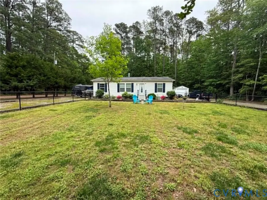 236 Hickory Drive, Hartfield, VA 23071 - #2