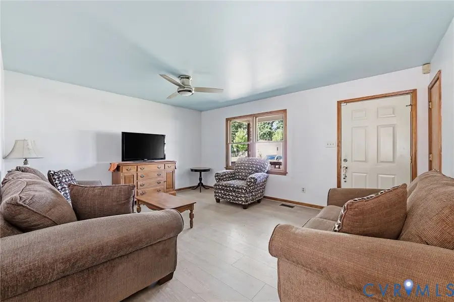 3813 Lafayette Street, Bland, VA 23860 - #2
