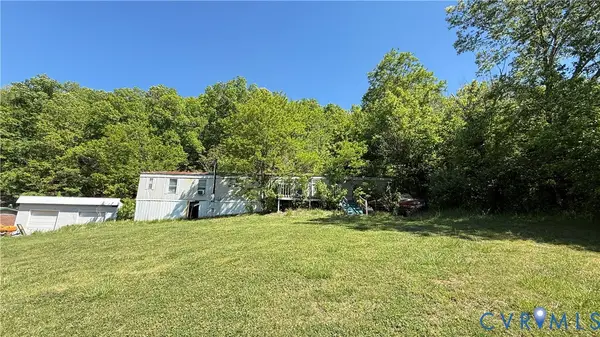26 Compton Lane, Buchanan, VA 24066