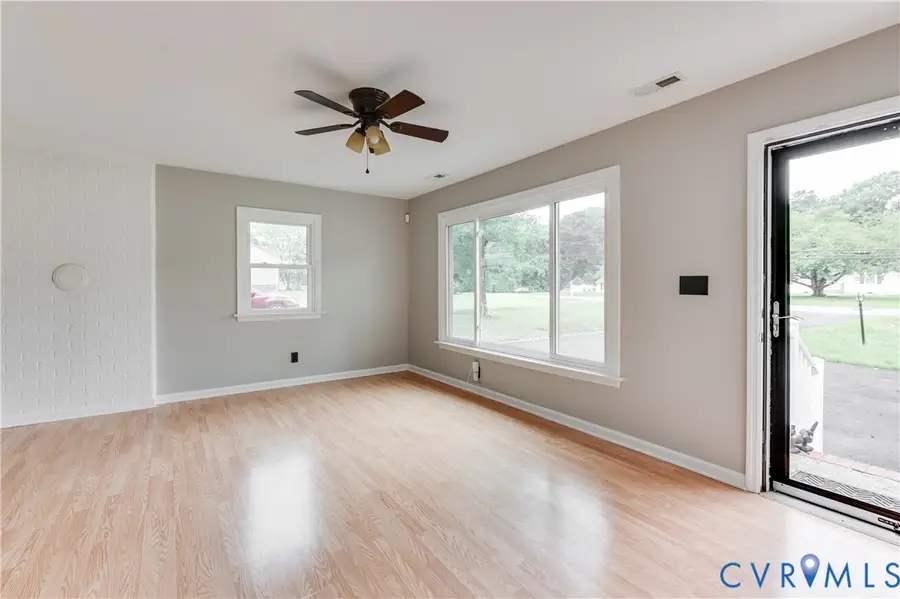 617 S Holly Avenue, Henrico, VA 23075 - #3