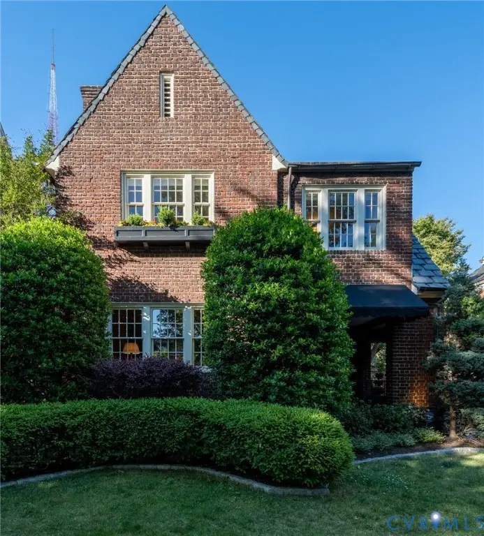 3206 Monument Avenue, Richmond, VA 23221 - #1