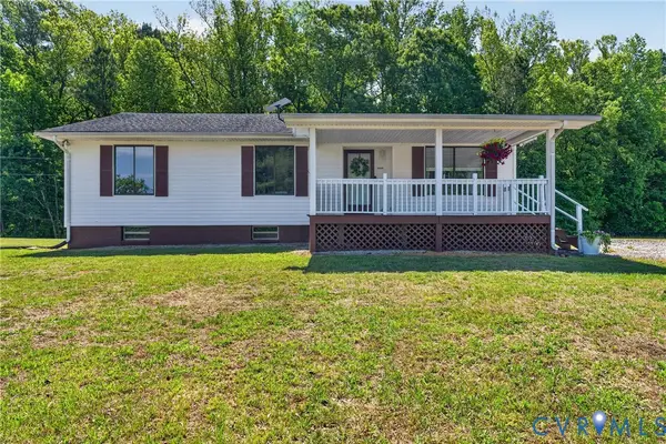297 Deer Run Road, Blackstone, VA 23824