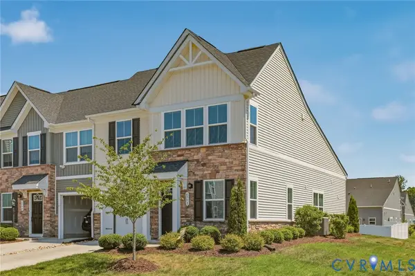 6753 Edith Oaks Way #End Unit, North Chesterfield, VA 23234