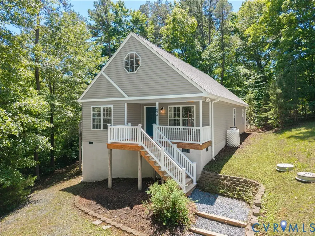 694 Jefferson Drive, Palmyra, VA 22963 - #1