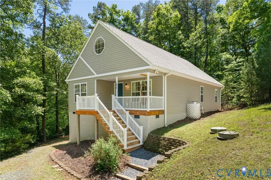 694 Jefferson Drive, Palmyra, VA 22963 - #2