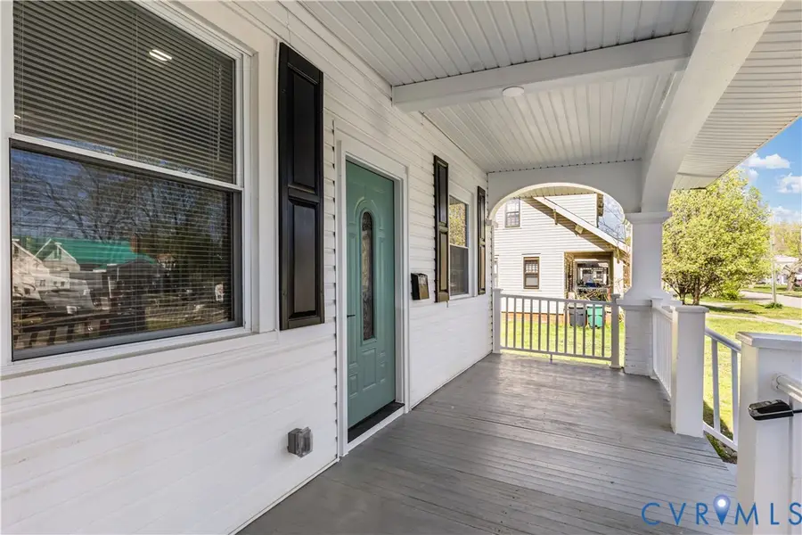 116 Lafayette Avenue, Colonial Heights, VA 23834 - #2