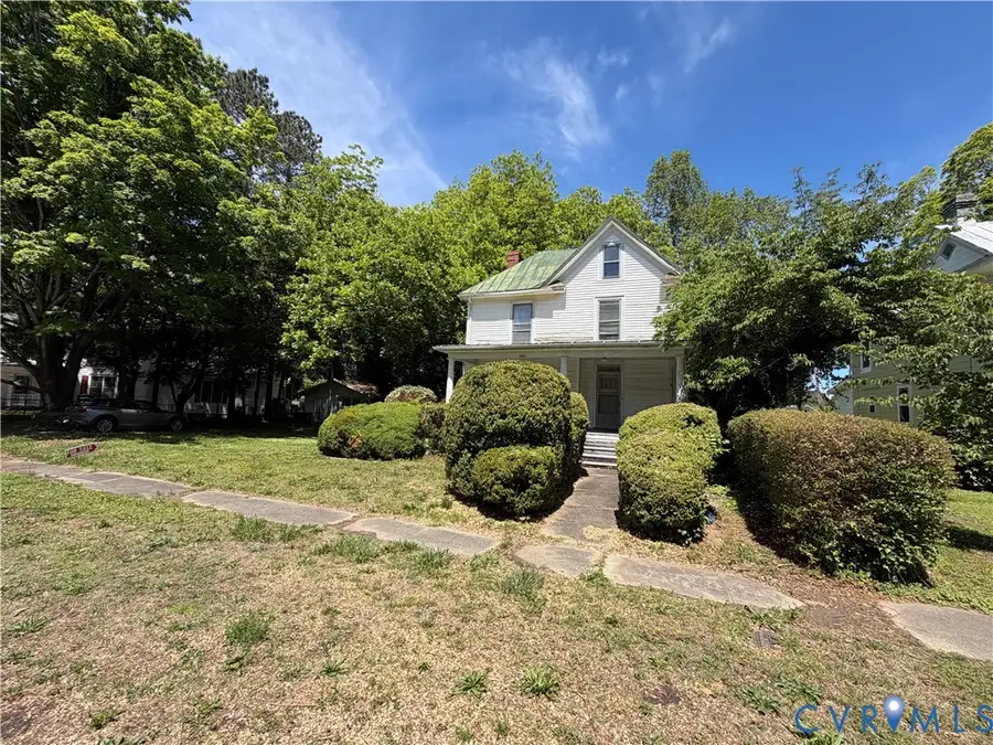 1410 10th Street, Victoria, VA 23974 - #3