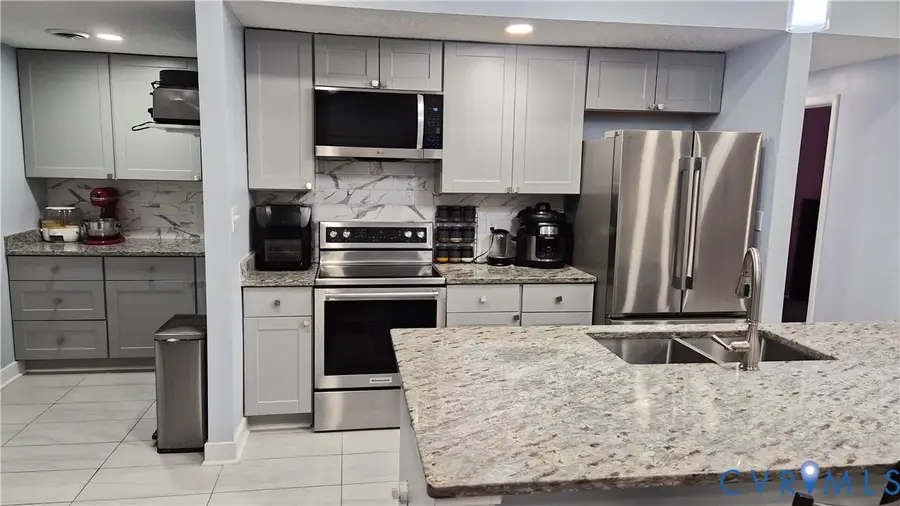 16 Moorwood Ridge Drive, North Chesterfield, VA 23236 - #3