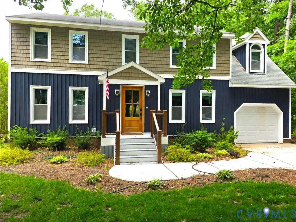 120 Lakeside Drive, Colonial Heights, VA 23834 - #1