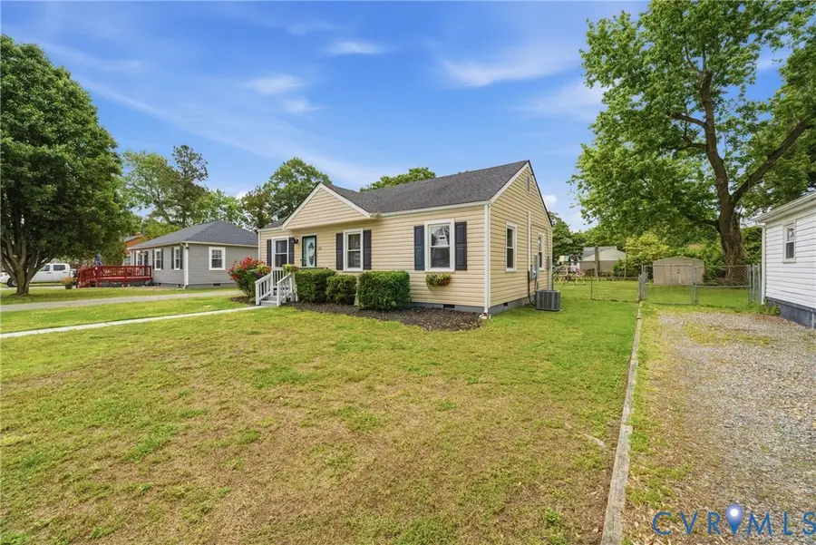 23 Huntsman Road, Sandston, VA 23150 - #3