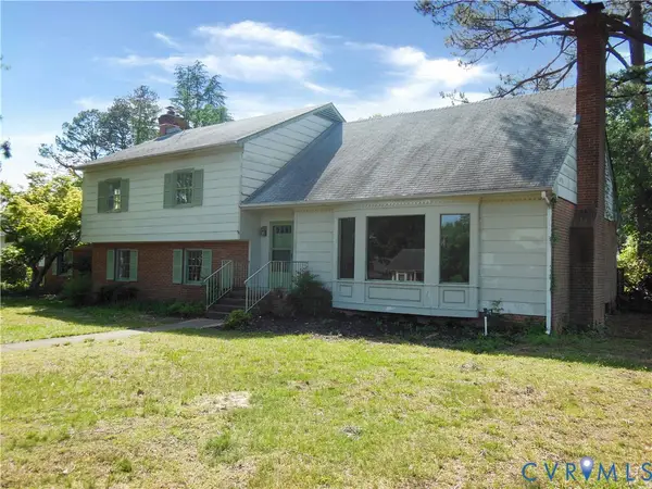 8218 Overbury Road, Henrico, VA 23227