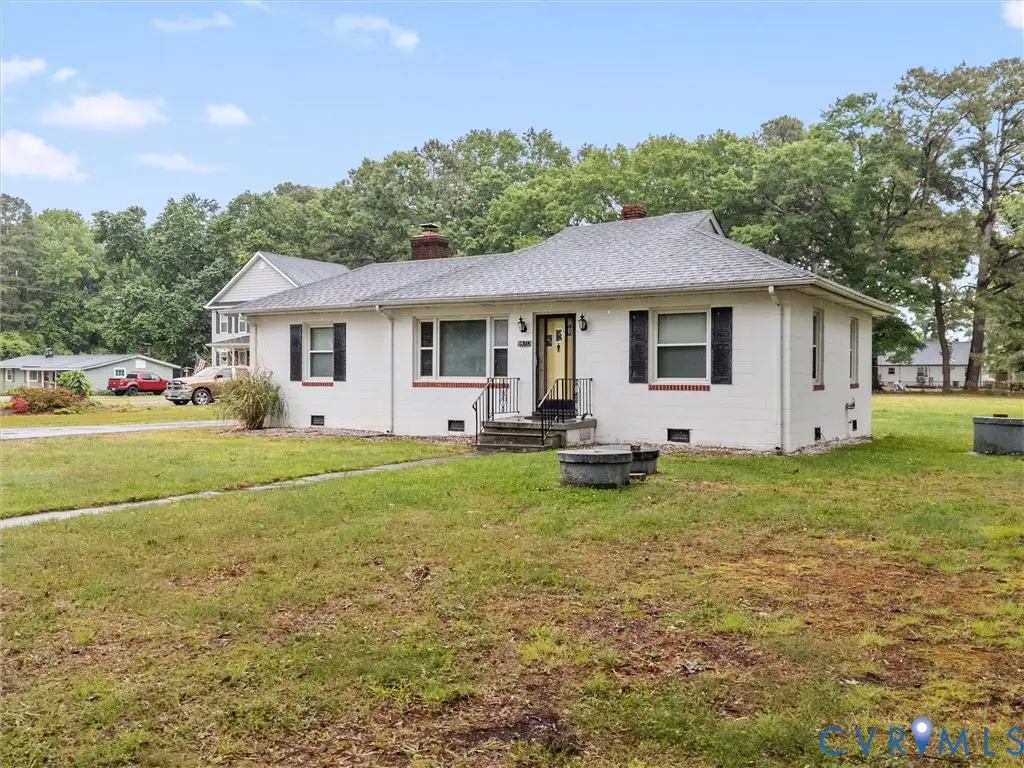 8470 Dell Ray Drive, Mechanicsville, VA 23116 - #1