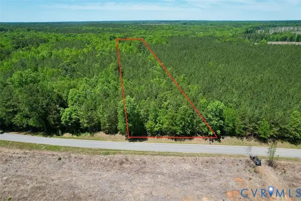 600 Red Oak Road, Alberta, VA 23821