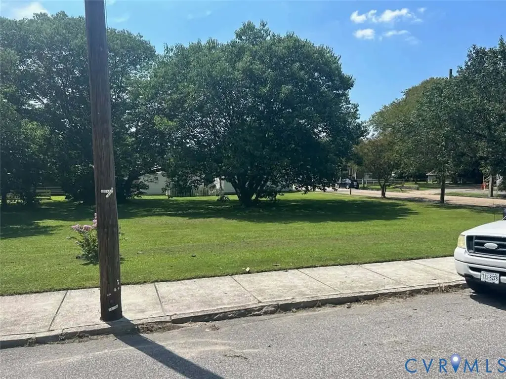 502 Grove Avenue, Petersburg, VA 23803 - #1