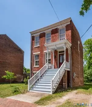 247 Grove Avenue, Petersburg, VA 23803