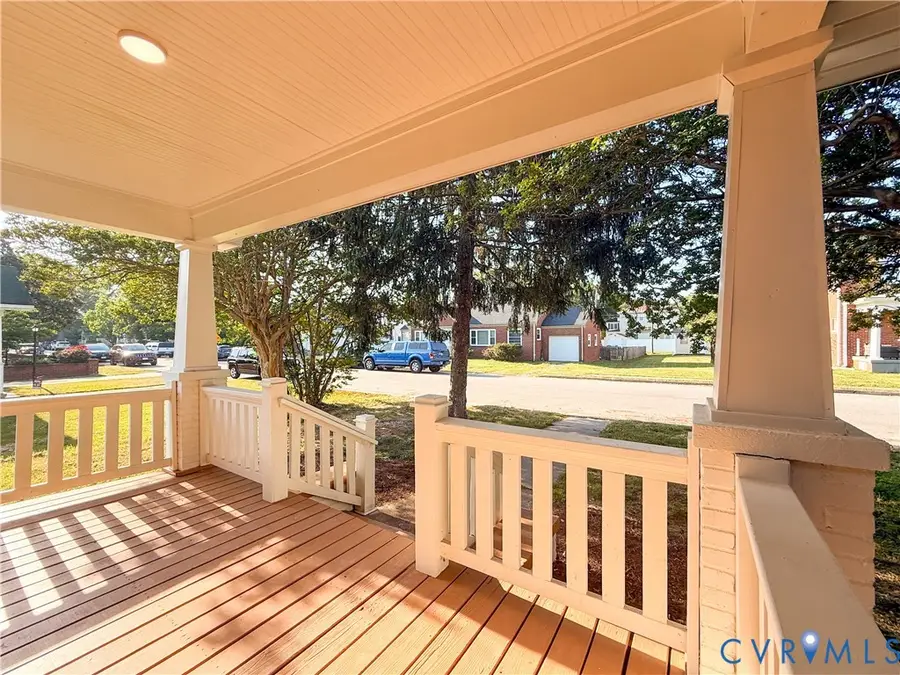 212 Norfolk Avenue, Colonial Heights, VA 23834 - #3