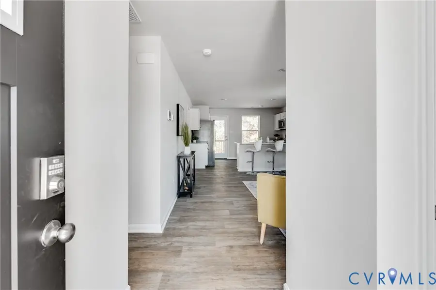 99 Byway Circle, Kilmarnock, VA 22482 - #2