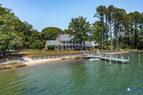 430 Harveys Neck Road, Wicomico Church, VA 22473