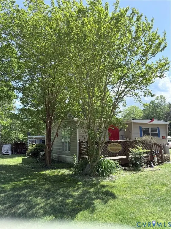 28 Lane Road, Reedville, VA 22539