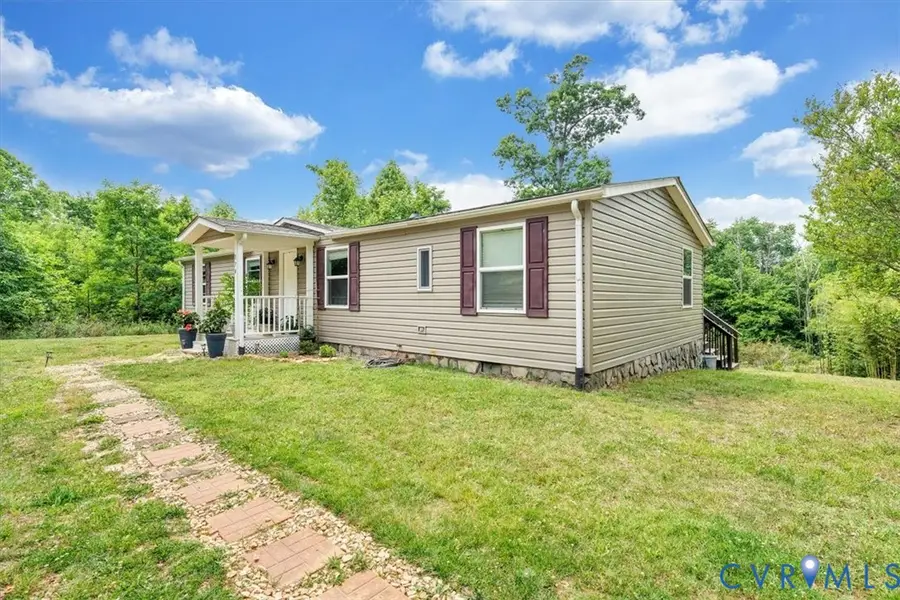 174 Log Cabin Circle, Henry, VA 24102 - #3