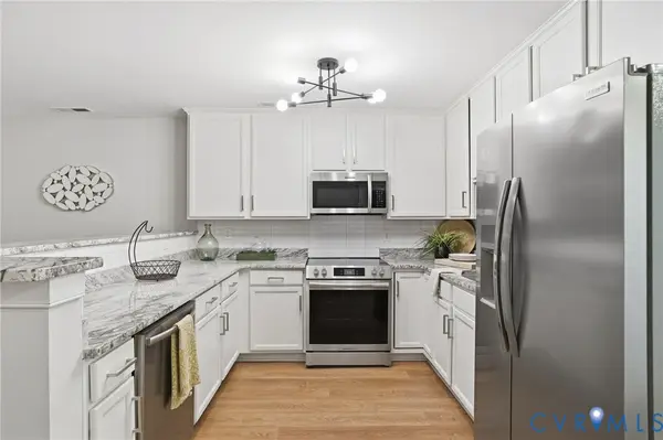 1716 Summit Avenue #22, Richmond, VA 23230