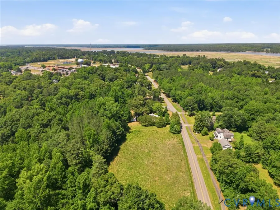 2350 Chelsea Road, West Point, VA 23181 - #3