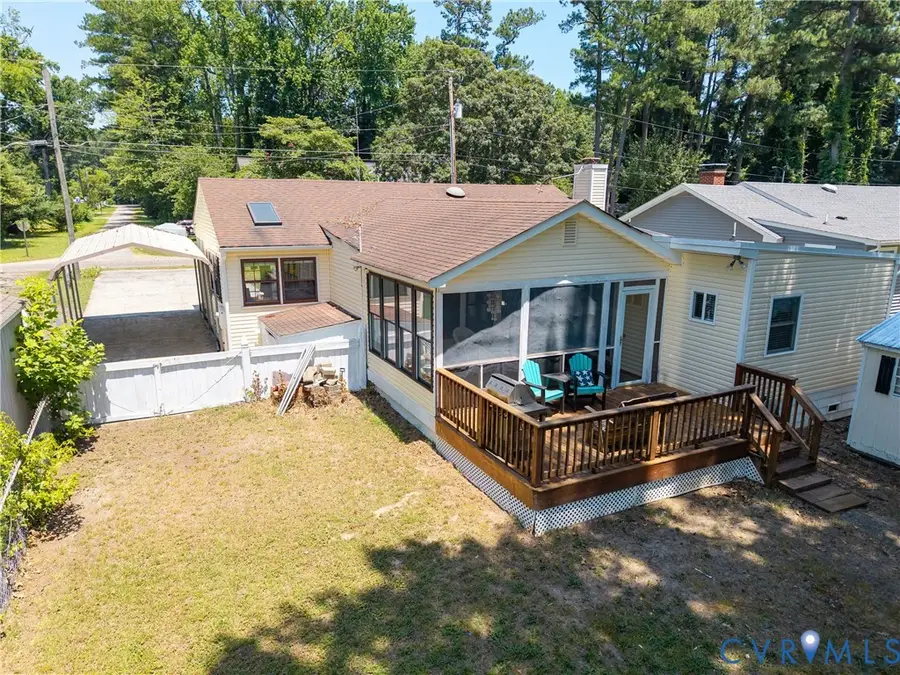 742 Shore Drive, Hartfield, VA 23071 - #2