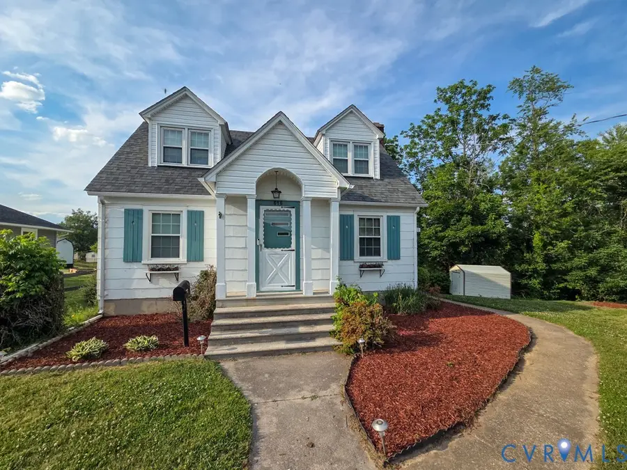 616 Oak Street, Clifton Forge, VA 24422 - #2