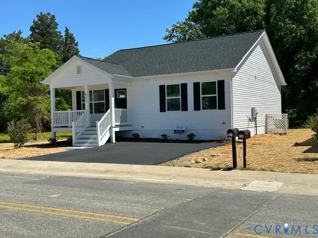 921 Jackson Street, Colonial Beach, VA 22443 - #2