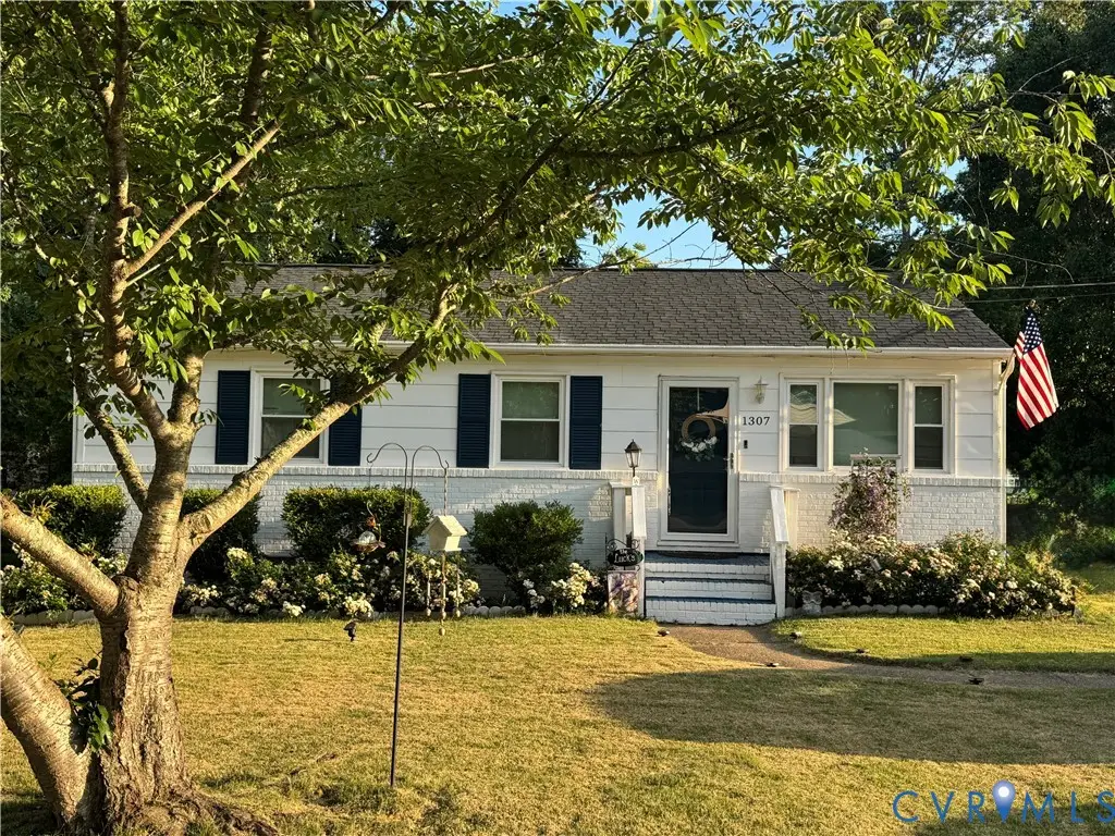 1307 Enon Ave, Chester, VA 23836 - #1