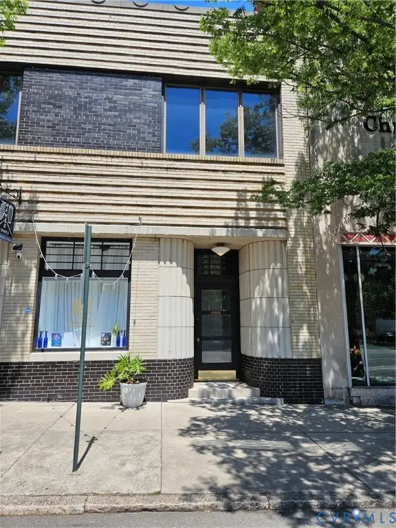 212 E Franklin Street #1, Richmond, VA 23219