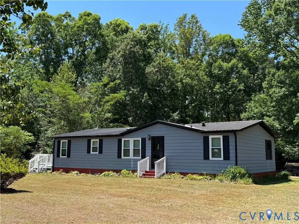 371 Horseshoe Road, Jarratt, VA 23867 - #1