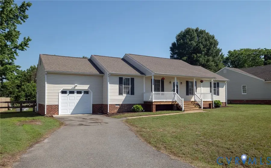 8378 Mary Mundie Lane, Mechanicsville, VA 23111 - #2