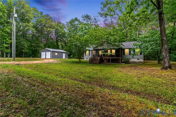 251 Bronson Street, Hague, VA 22469