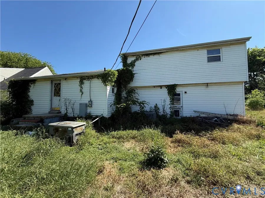 140 Gibbons Avenue, Petersburg, VA 23803 - #2
