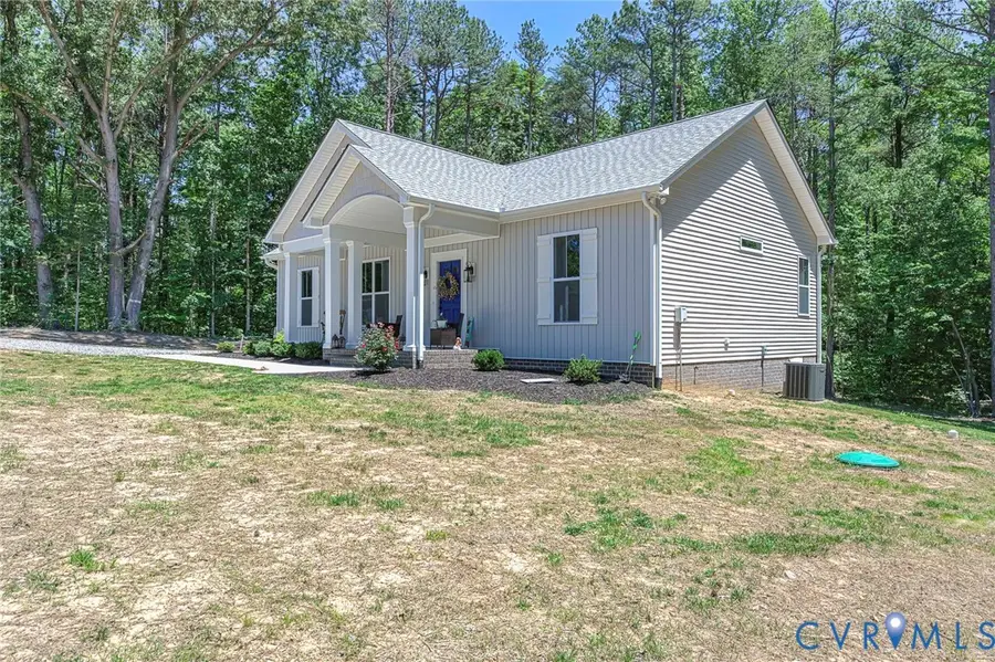 8007 E Patrick Henry Highway, Nottoway, VA 23955 - #3