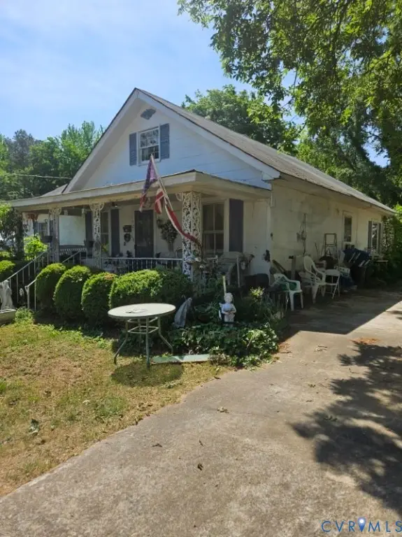 123 Drew Street, Chase City, VA 23924 - #2