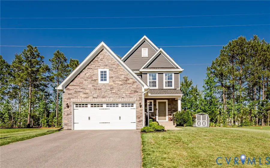 3909 Seasons Lane, East Highland Park, VA 23223 - #2