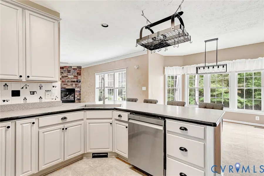 23281 Johnstown Lane, Ruther Glen, VA 22546 - #2