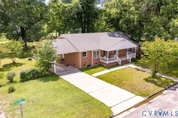 401 7th Street, Blackstone, VA 23824