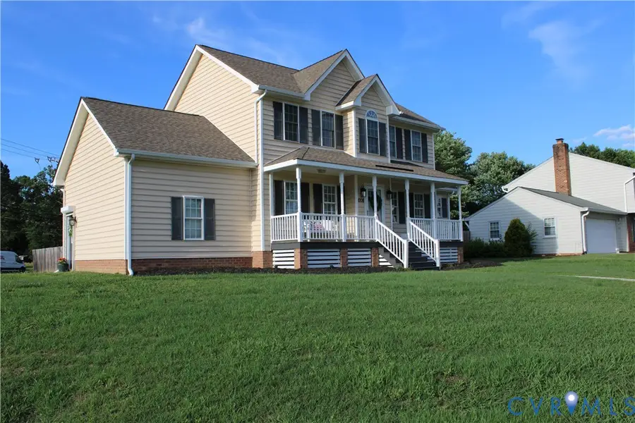 1208 Riveroaks Drive, Colonial Heights, VA 23834 - #3