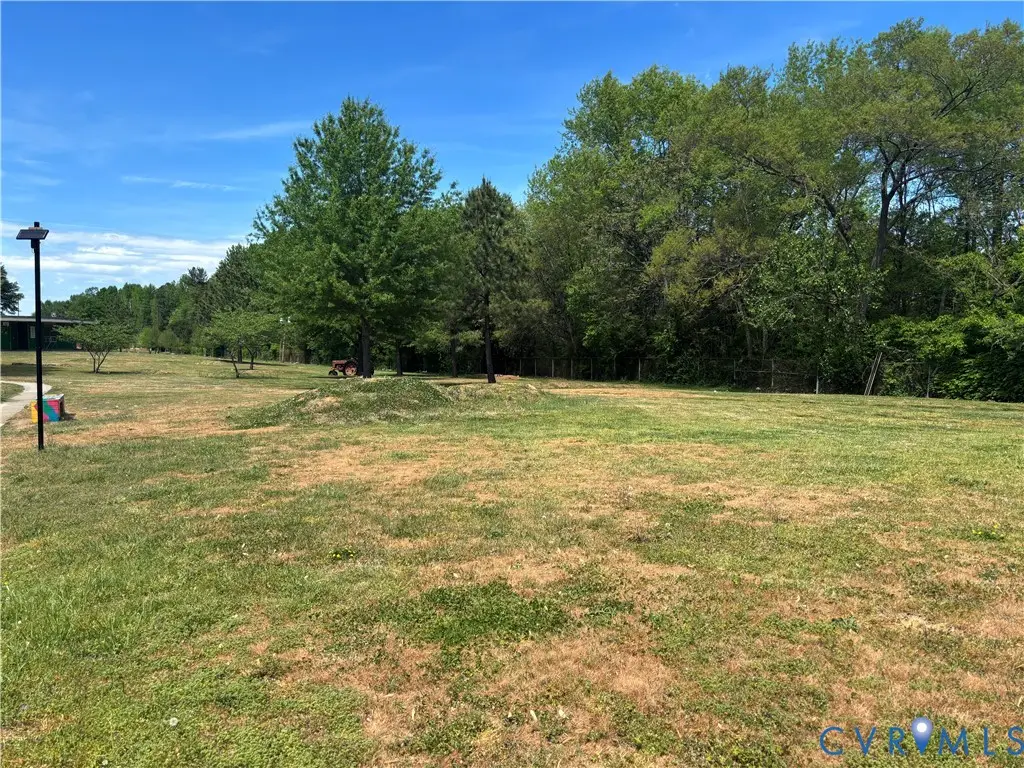 2800 Fairfield Avenue, Richmond, VA 23223 - #1
