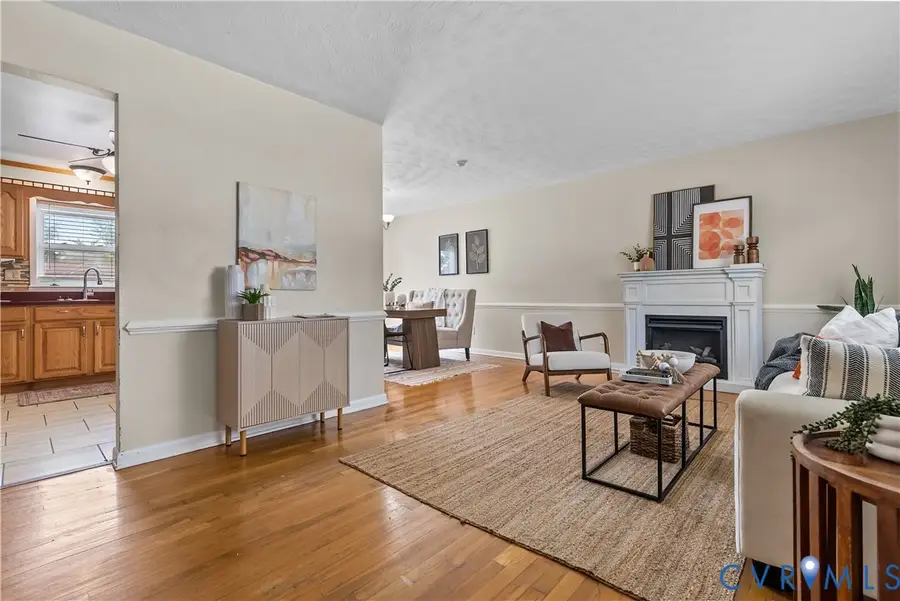 16 Bonneville Drive, Hampton, VA 23664 - #3