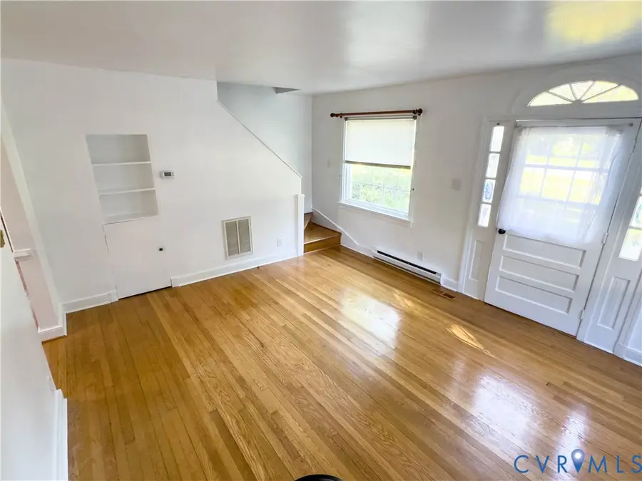 105 W Mcclellan Street, Sandston, VA 23150 - #3